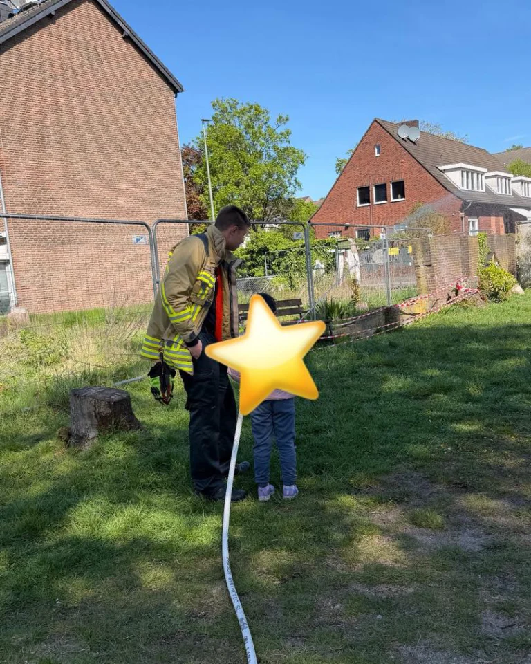 Instagram post from zaubersterne.nrw. This post is in position 5.